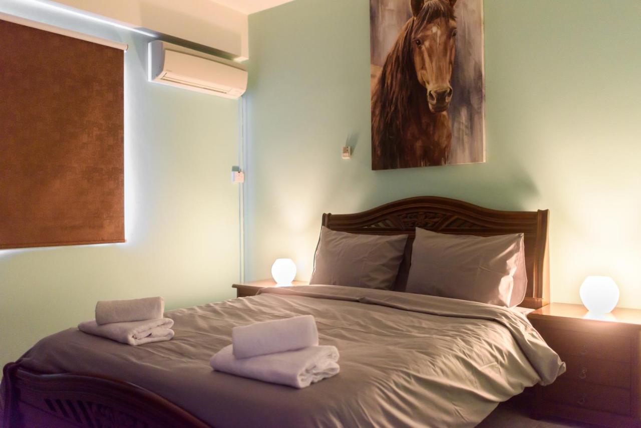Callisto 3 Bedroom Apartment Larnaca Bagian luar foto